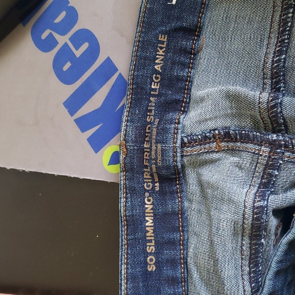 CT269 Chico's So Slimming Girlfriend Slim Leg Ankle Jean 10R - Picture 5 of 7